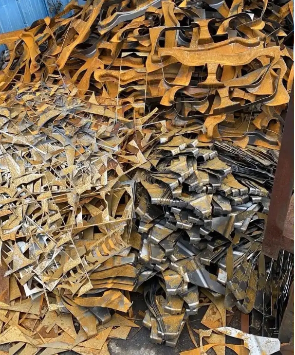 工業(yè)廢料回收